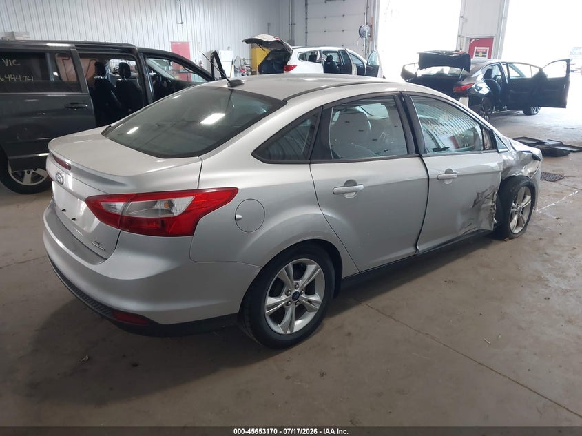2014 FORD FOCUS auction photo 4