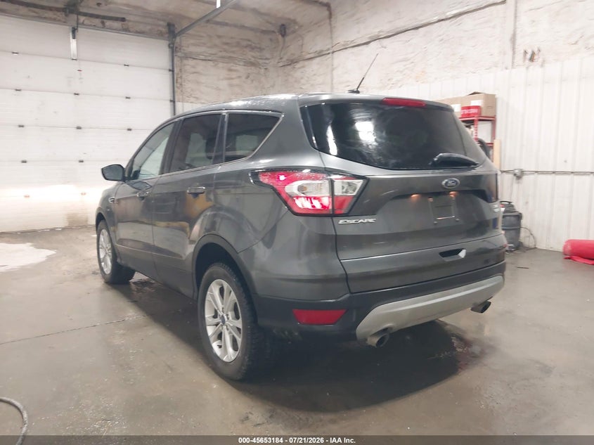 2017 FORD ESCAPE auction photo 3