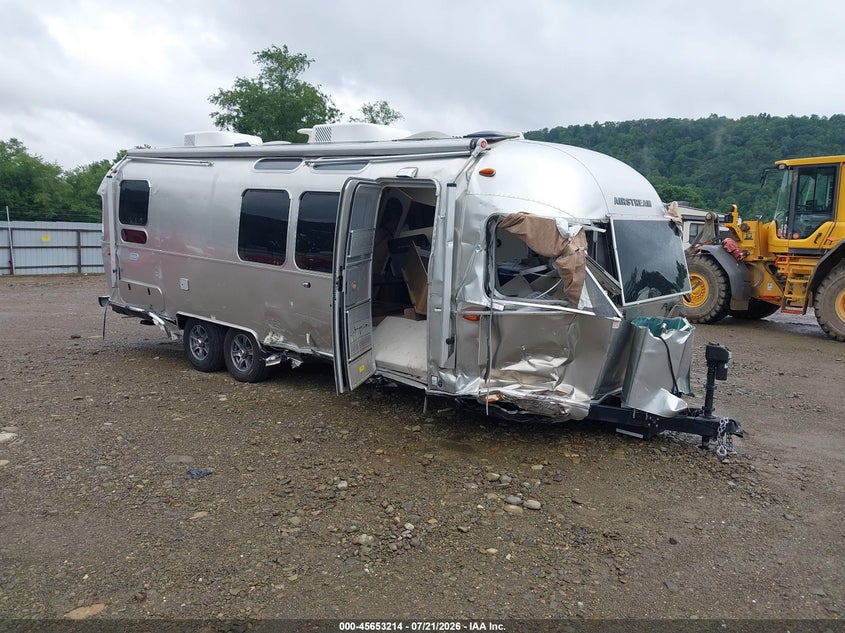 2022 AIRSTREAM 28RB auction photo 1