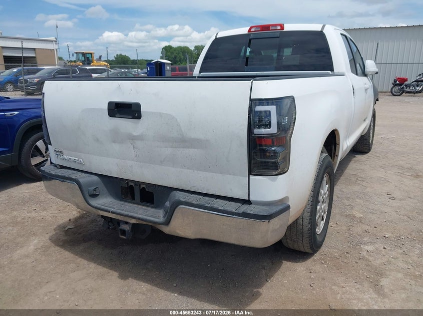2008 Toyota Tundra Base 5.7L V8 VIN: 5TFRV54128X065279 Lot: 45653243