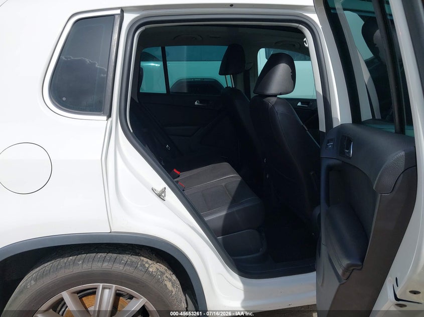 2014 VOLKSWAGEN TIGUAN auction photo 8