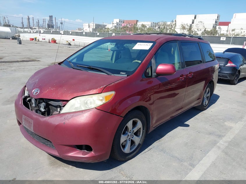 AtlanticExpress - Toyota Sienna