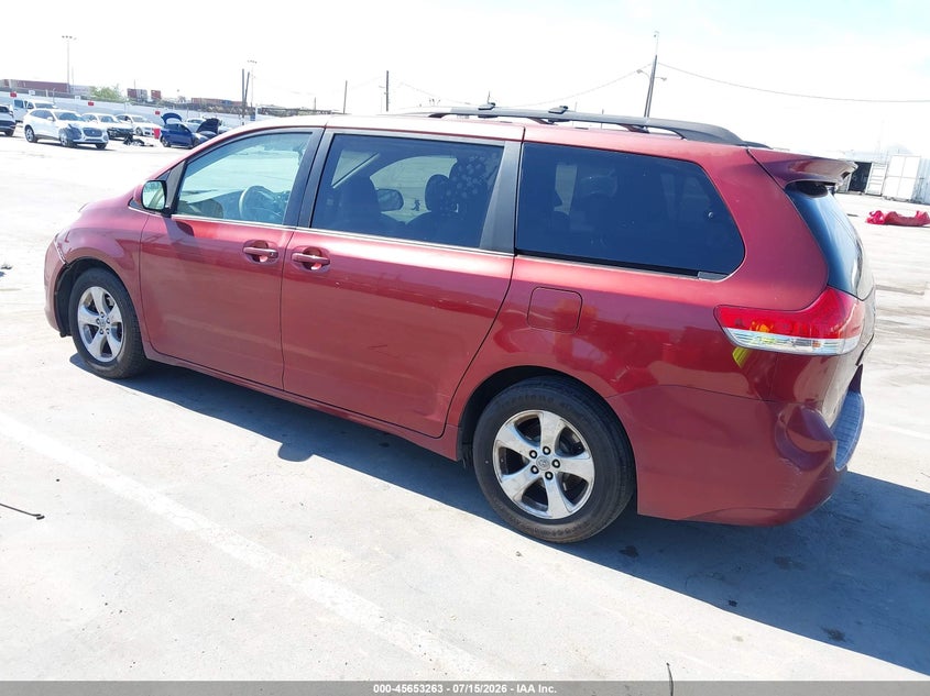 AtlanticExpress - Toyota Sienna