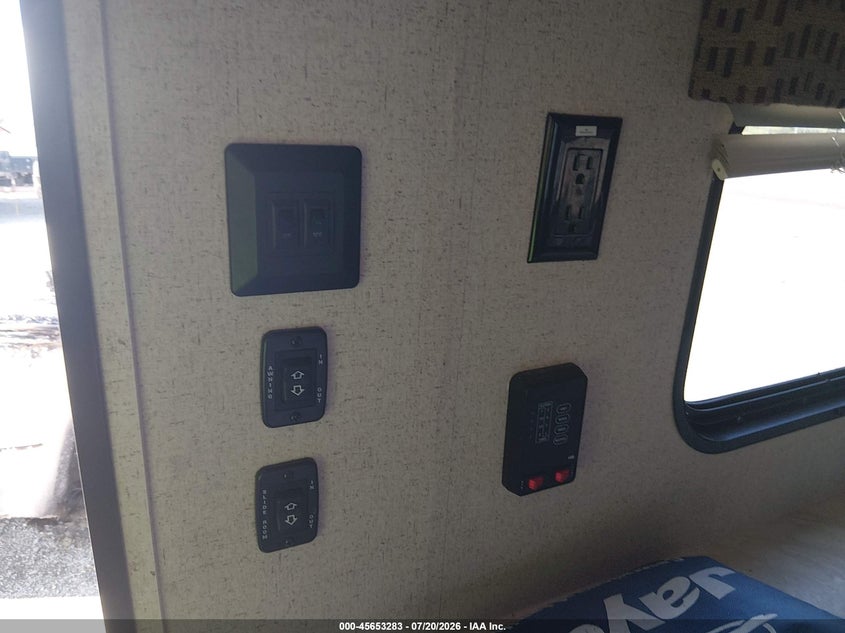 2015 JAYCO JAY FLIGHT auction photo 7