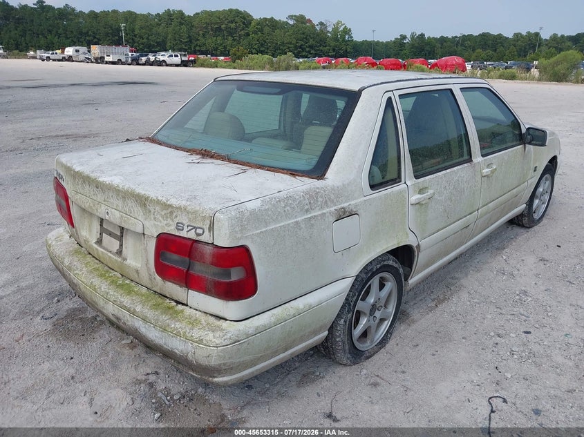 1999 VOLVO S70 auction photo 4