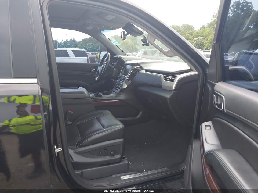 2020 GMC YUKON XL auction photo 5