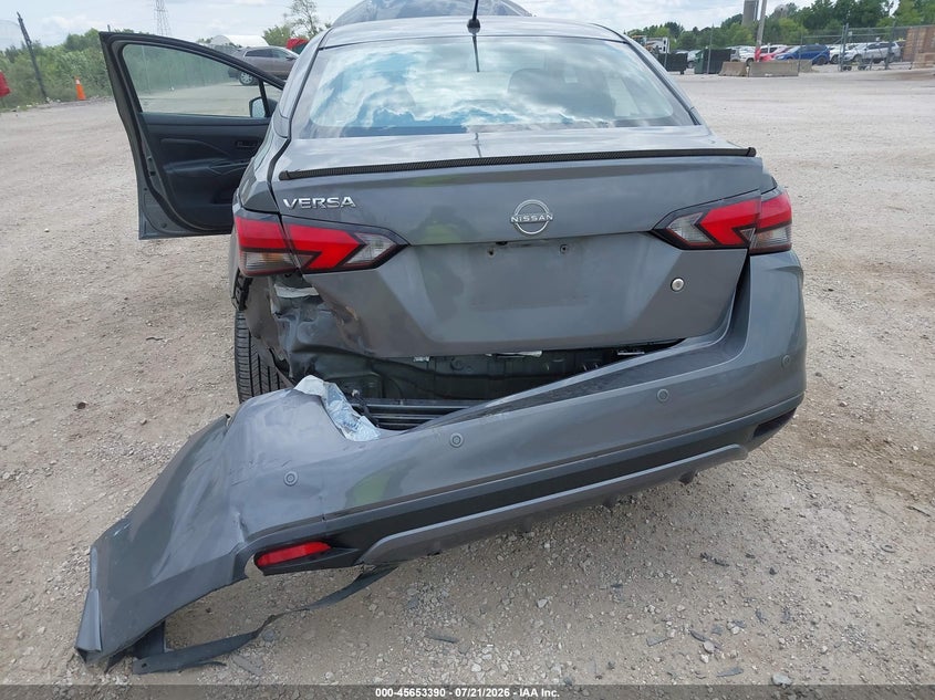 2024 Nissan Versa 1.6 S VIN: 3N1CN8DV2RL823230 Lot: 45653390