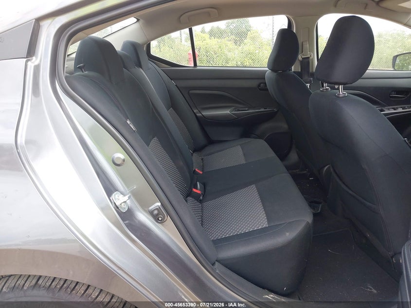 2024 Nissan Versa 1.6 S VIN: 3N1CN8DV2RL823230 Lot: 45653390