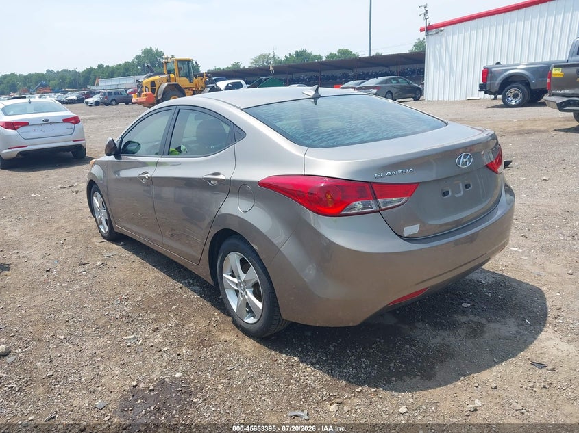 2013 Hyundai Elantra Gls VIN: 5NPDH4AE2DH389373 Lot: 45653395