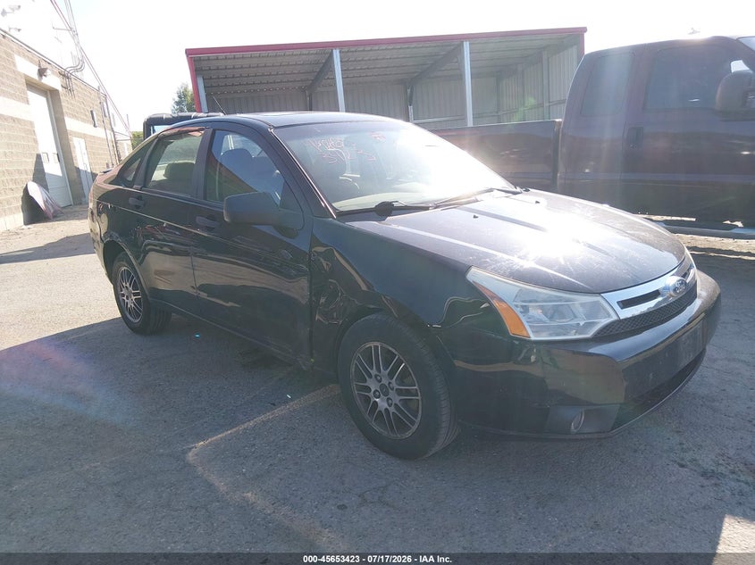 Vin: 1fahp3fn1aw298324, lot: 46151978, ford focus se 2010 img_1