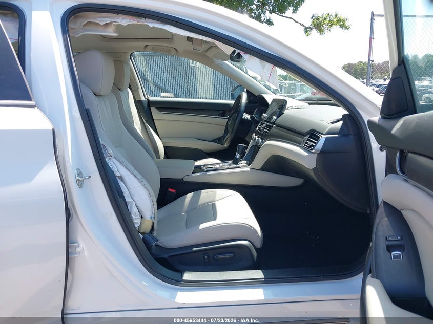 2020 HONDA ACCORD auction photo 5