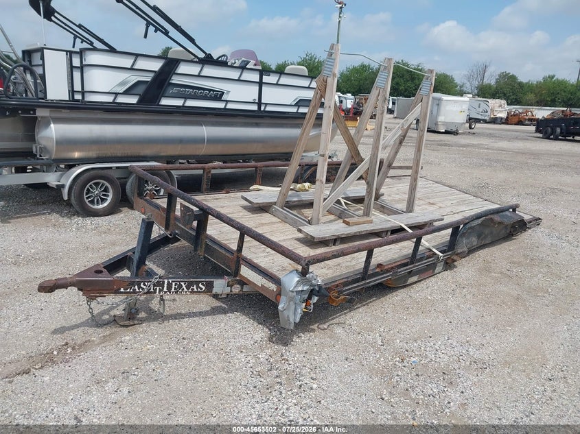2016 EAST TEXAS TRAILER auction photo 2