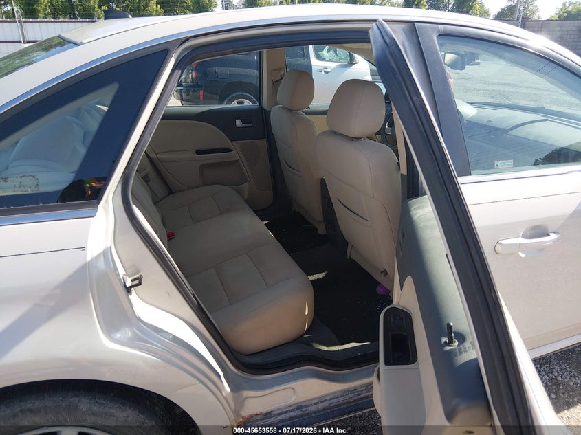 2008 Mercury Sable VIN: 1MEHM40W88G613035 Lot: 45653558