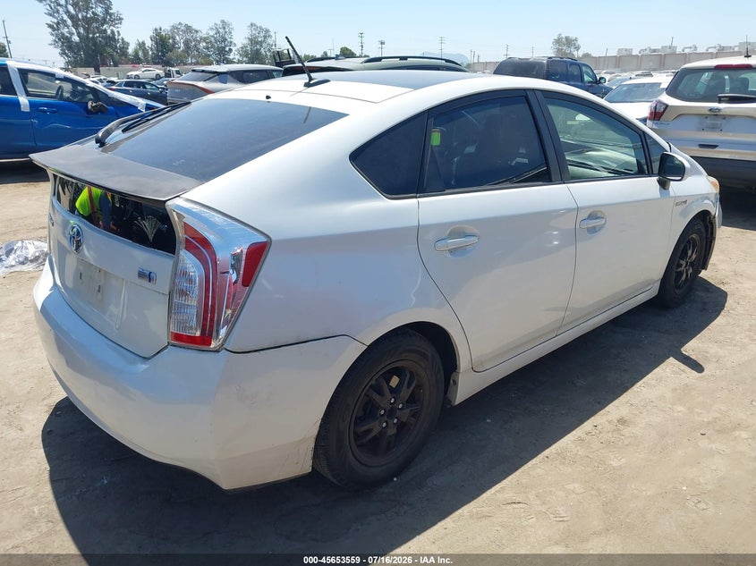 Vin: jtdkn3du3f1874824, lot: 46152114, toyota prius four 20154