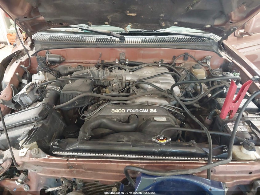 1999 Toyota 4Runner Limited V6 VIN: JT3GN87R3X0095218 Lot: 45653576