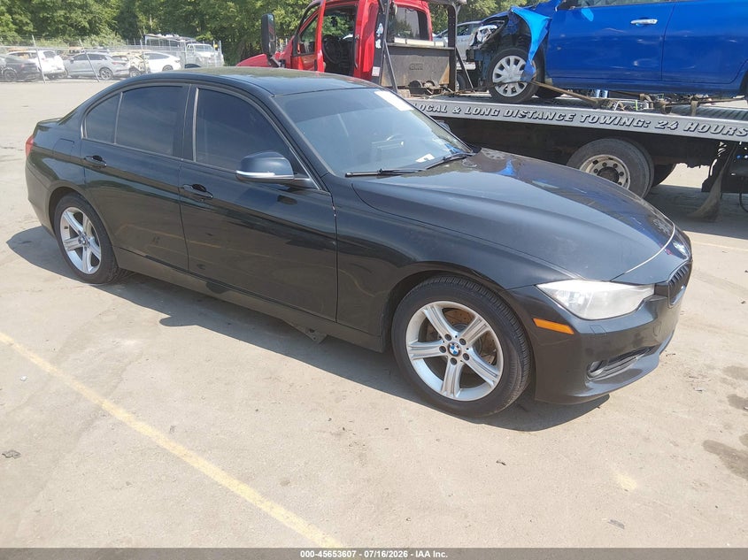 Vin: wba3b3c52df538439, lot: 46152162, bmw 328i xdrive 2013 img_1