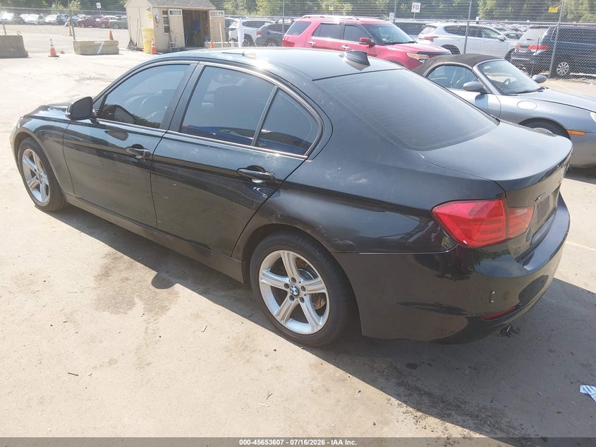 Vin: wba3b3c52df538439, lot: 46152162, bmw 328i xdrive 20133
