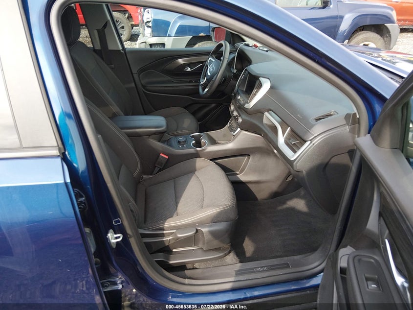 2022 GMC TERRAIN auction photo 5