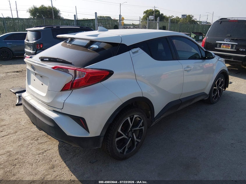 TOYOTA C-HR - zdjęcie 4