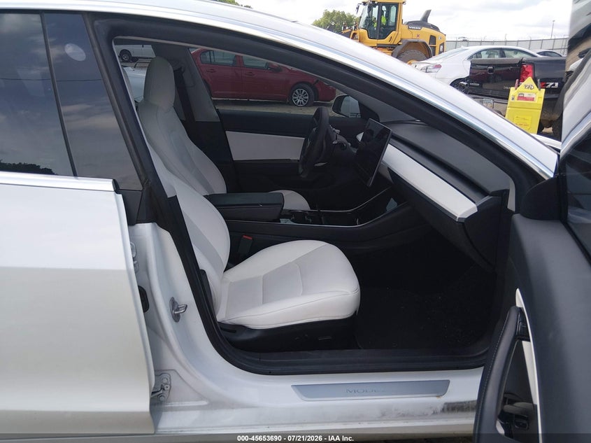 2019 Tesla Model 3 Long Range/Performance VIN: 5YJ3E1EB1KF494792 Lot: 45653690