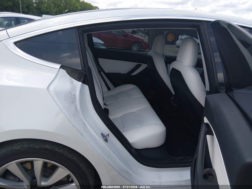 2019 Tesla Model 3 Long Range/Performance VIN: 5YJ3E1EB1KF494792 Lot: 45653690