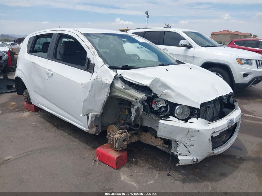2015 CHEVROLET SONIC auction photo 6