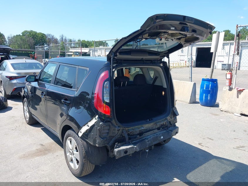 2019 KIA SOUL auction photo 3