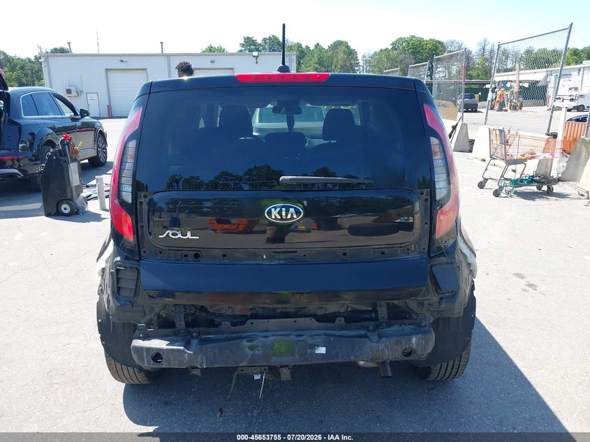 2019 KIA SOUL auction photo 6