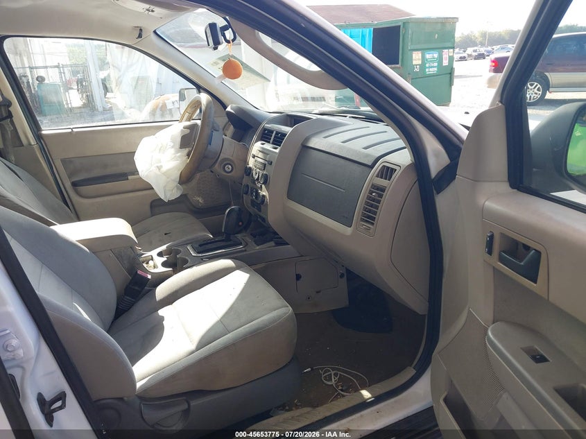 2011 FORD ESCAPE HYBRID auction photo 5