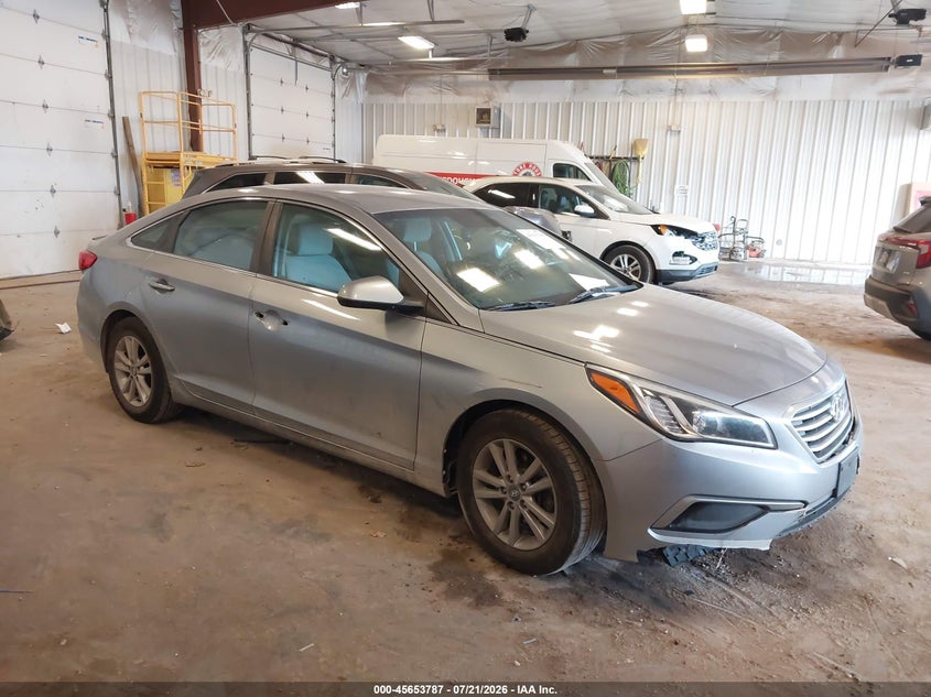 2016 HYUNDAI SONATA auction photo 1