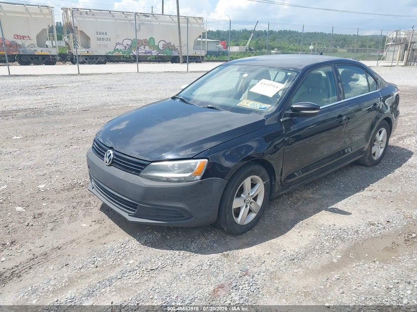 2014 VOLKSWAGEN JETTA auction photo 2
