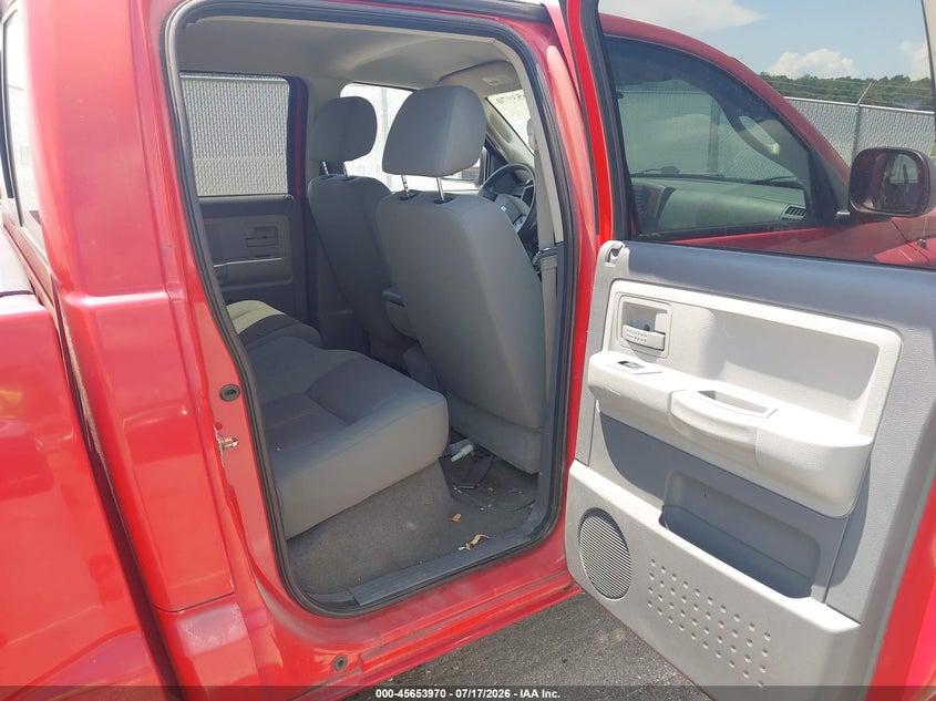 2005 Dodge Dakota Slt VIN: 1D7HE48KX5S327556 Lot: 45653970