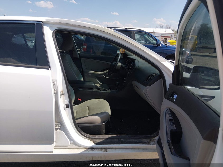 2013 KIA OPTIMA auction photo 5