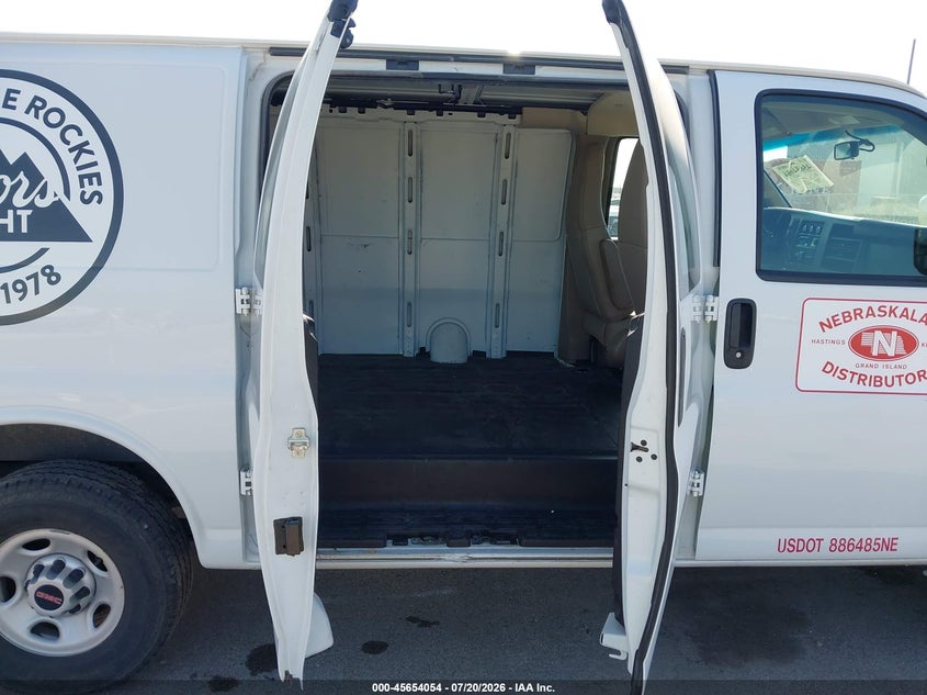2017 GMC Savana 2500 Work Van VIN: 1GTW7AFG5H1341657 Lot: 45654054