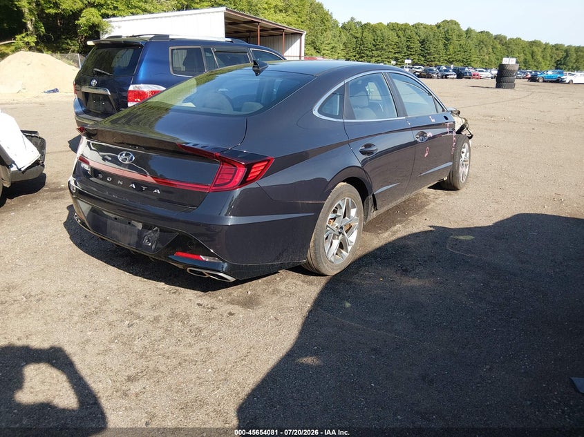 2023 HYUNDAI SONATA auction photo 4