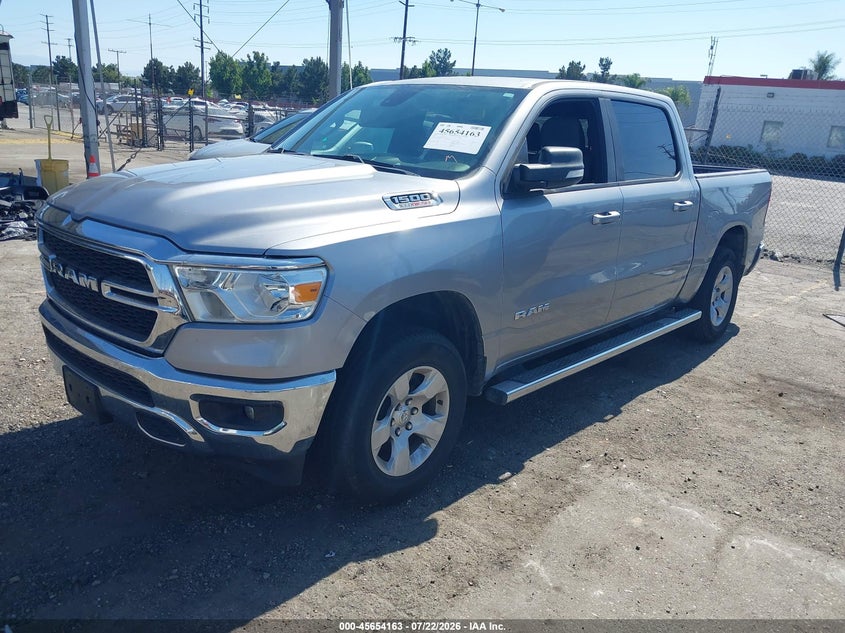 Vin: 1c6rrefm6nn452380, lot: 46152718, ram 1500 big horn  4x2 5'7 box 20222
