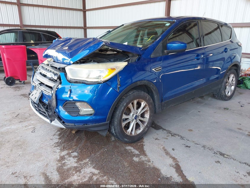 2017 FORD ESCAPE auction photo 2