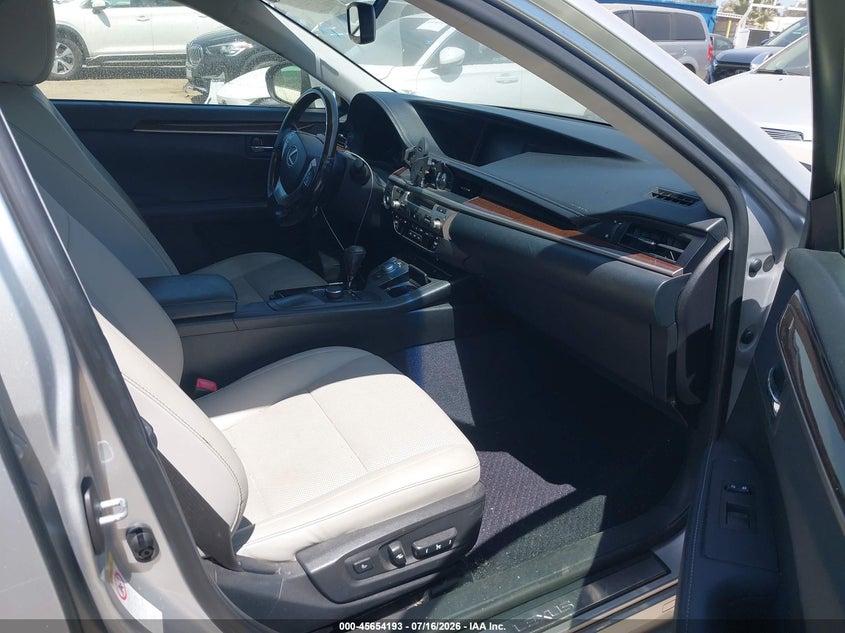 2015 LEXUS ES 350 auction photo 5