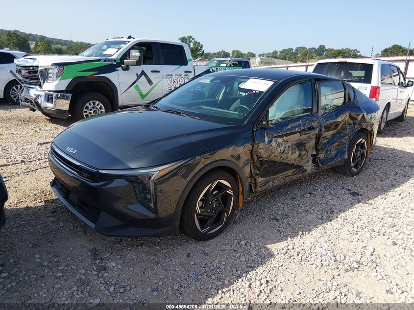 Vin: 3kpfu4de8se051171, lot: 46152763, kia k4 ex 20252