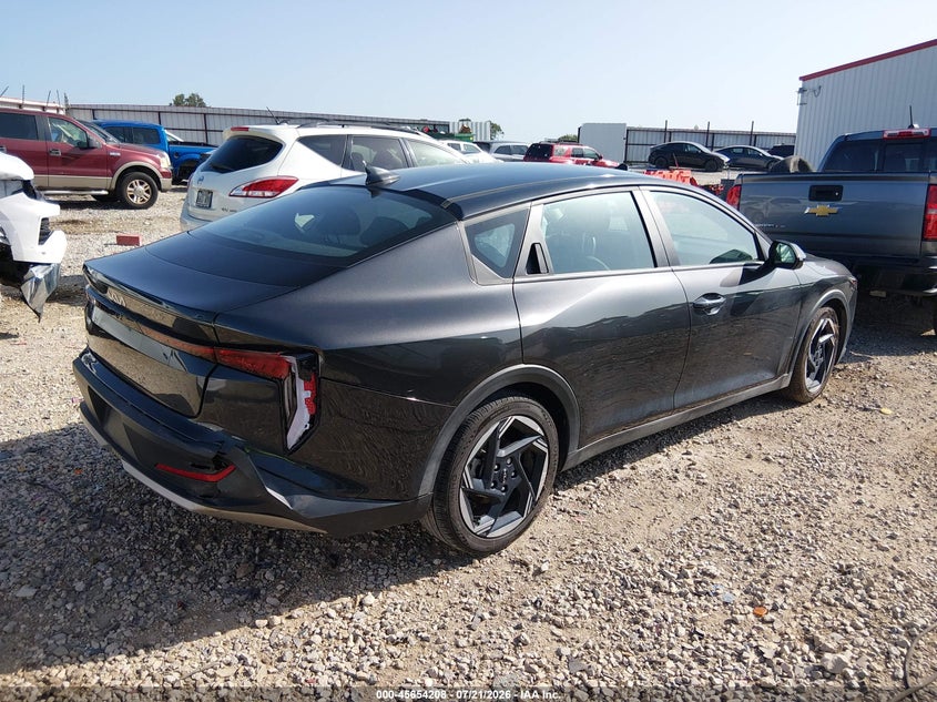 Vin: 3kpfu4de8se051171, lot: 46152763, kia k4 ex 20254