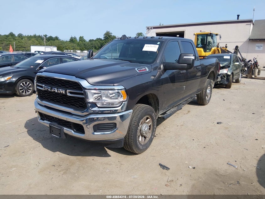 Vin: 3c6ur5cj9rg367651, lot: 46152871, ram 2500 tradesman  4x4 6'4 box 20242