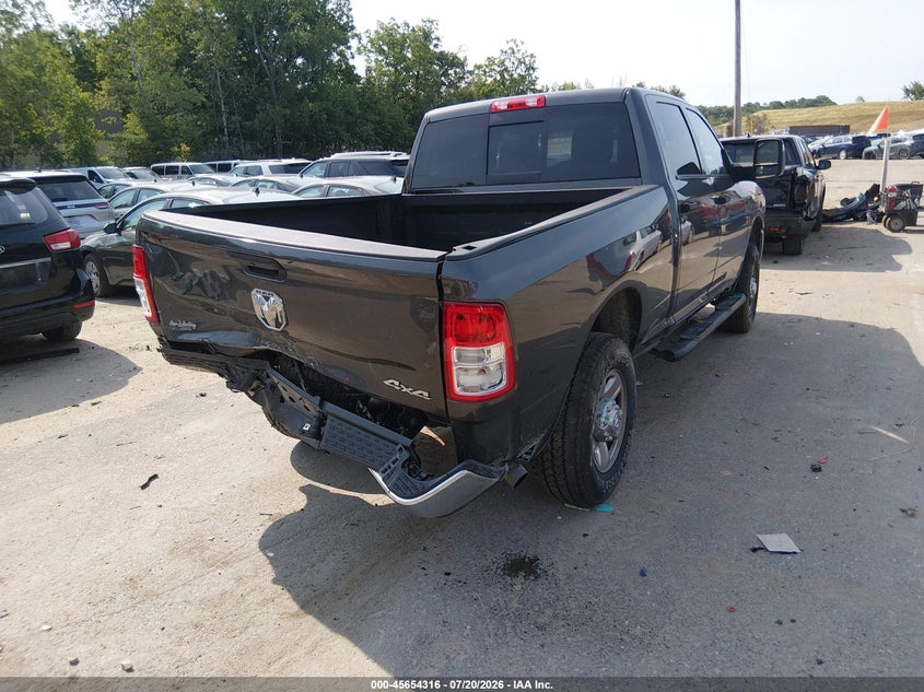 Vin: 3c6ur5cj9rg367651, lot: 46152871, ram 2500 tradesman  4x4 6'4 box 20244