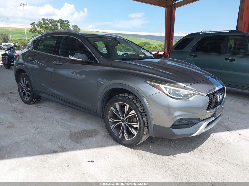 2018 Infiniti Qx30