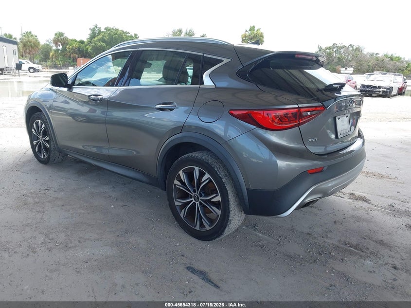 2018 INFINITI QX30 auction photo 3
