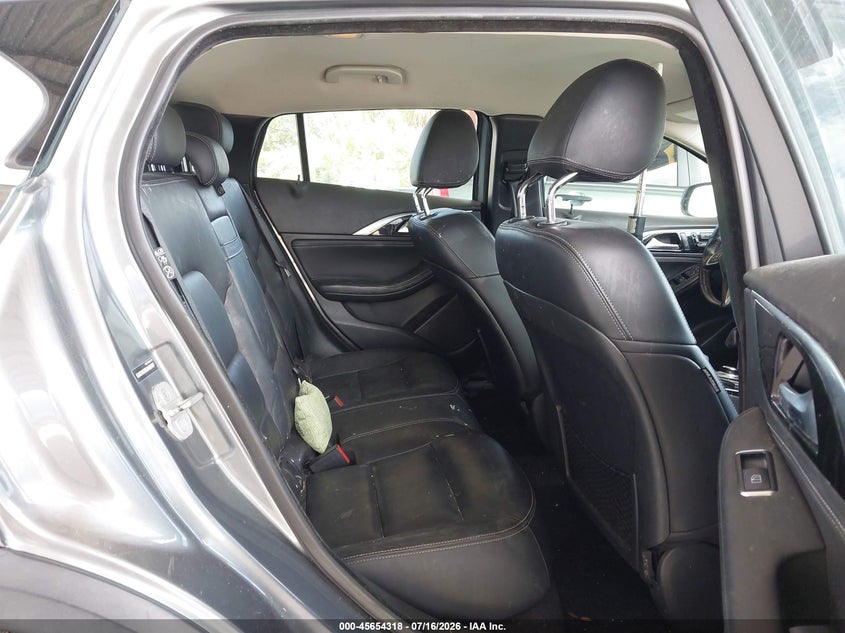 2018 INFINITI QX30 auction photo 8