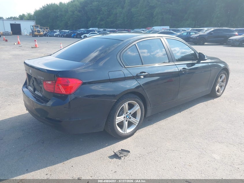 Vin: wba3b3g5xenr84128, lot: 46152906, bmw 328i xdrive 20144