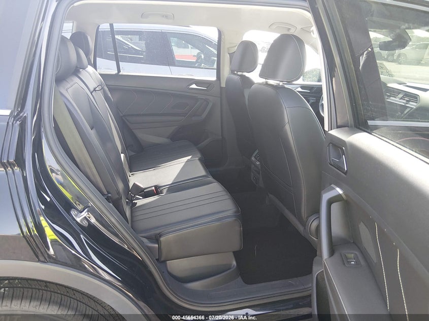 2024 Volkswagen Tiguan 2.0T Se/2.0T Wolfsburg Edition VIN: 3VV2B7AX3RM127070 Lot: 45654366