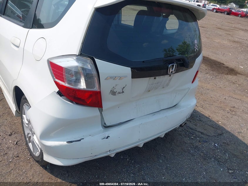 2011 Honda Fit Sport VIN: JHMGE8H50BC006153 Lot: 45654384