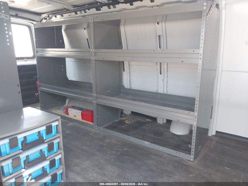2023 GMC SAVANA CARGO auction photo 8