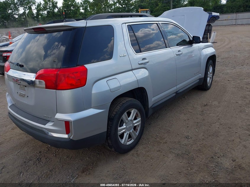 2016 GMC TERRAIN auction photo 4